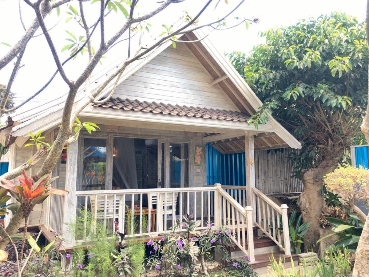 Nanuk'S Bungalows Lembongan Exterior photo